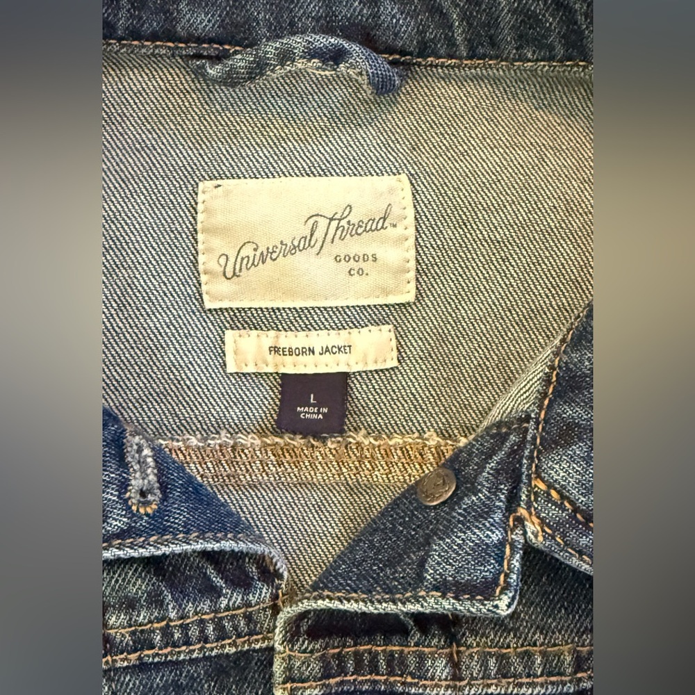Universal Thread Freeborn Classic Stretch Denim J… - image 5